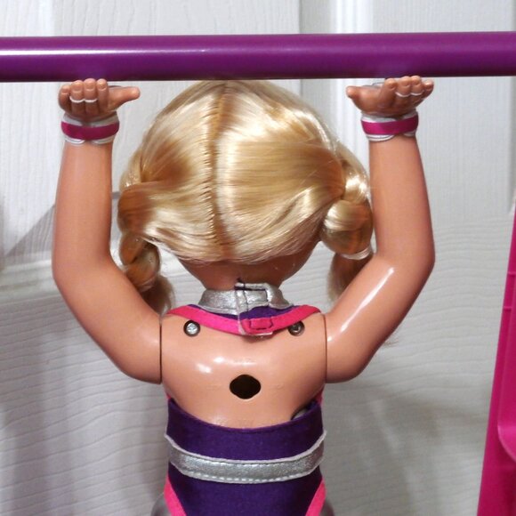 RARE 1999 SUPER STAR SUSIE 12" Gymnastics Gymnast Bar Doll Toy Biz, Inc. #33385 - Picture 6 of 11